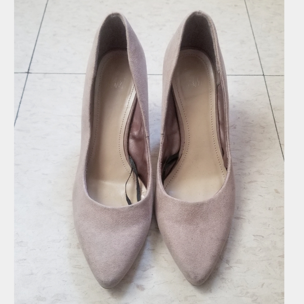 💎H&M Suede Point-toe Heels
